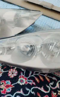 یک جفت چراغ جلو ۲۰۷ درحدنو