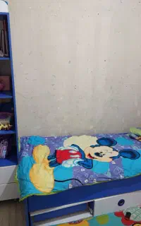 تخت و کمد نوجوان سالم