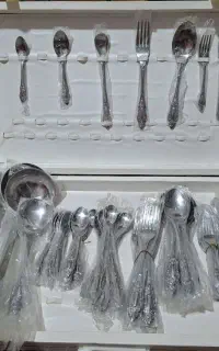 سرویس قاشق و چنگال