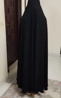 چادر مشکی و حریر رنگی