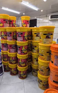 فروش انواع روغن موتور و روانکارهای تخصصی