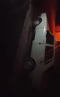 پیکان مدل 83