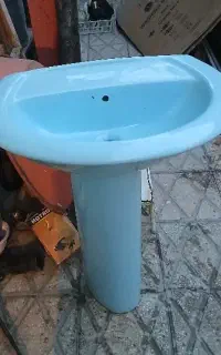 روشویی با پایه