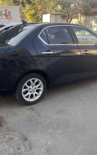 دنا اپشنال ۱۴۰۴ و ۱۴۰۵مشکی و سفید