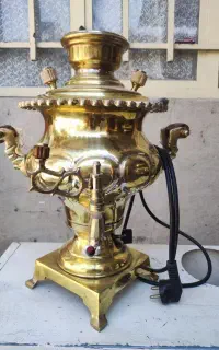 سماور برقی برنجی ۳ لیتری
