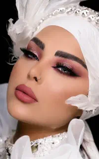 میکاپ با قیمت واقعی و متریال با کیفیت