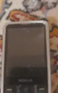 گوشی نوکیا ۶۷۰۰