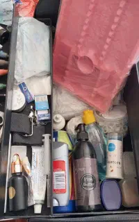 فروش وسایل تاتو وتخت وصندلی استاد کار