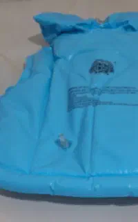 جلیقه نجات و بازو بند کودک