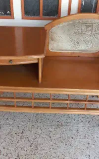 فروش میز چوبی مخصوص نشیم و جا تلفنی