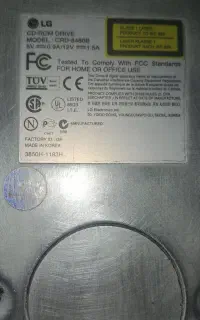 cd rom سی دی رام قدیمی ولی سالم از برند ال جی LG