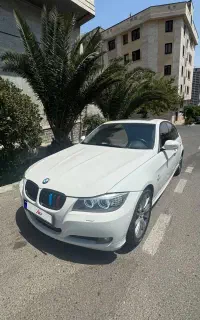 2009 BMW 320i
