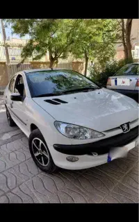 پژو ۲۰۶ مدل ۹۹ لازرورقی