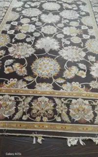 دو عدد فرش ۹ متری