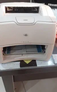 پرینتر hp لیزر جت ۱۳۰۰