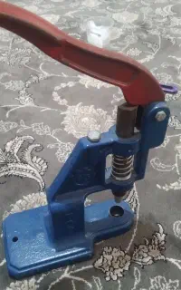 دستگاه پرچ