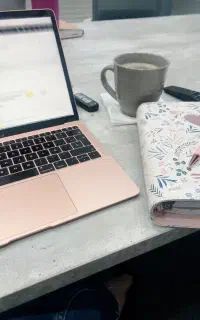 ادمین تولید محتوا و ادیت