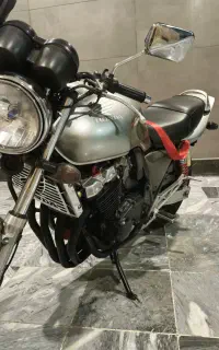 cb 400
