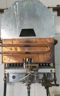 تعمیرات آبگرمکن پکیچ