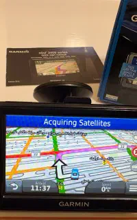 مکان یاب همراه ناوبری گارمین GARMIN GPS