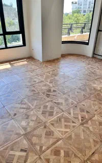 پارکت و کف پله طبیعی