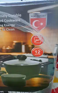 سرویس قابلمه گرانیتی ۲۴ پارچه
