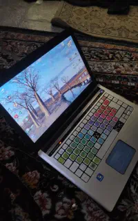 لپ تاپ Gateway رم ۴ هارد ۶۰۰