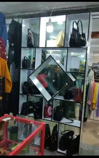 یک عدد ویترین درحدنو