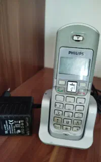 تلفن بی سیم نیاز به تعمیر