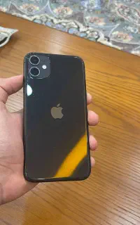 ایفون 11نرمال zaa
