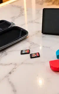 نینتندو سویچ OLED  قرمز و آبی تمیز