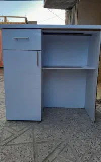 فروش یک عدد میز کار