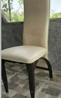 ۳۰۰ عدد صندلی تالاری