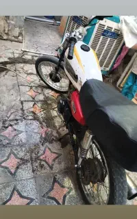 موتور ۱۲۵ معاوضه می‌کنم با گوشی