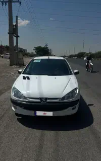 ۲۰۶ اس دی v8 سفارشی