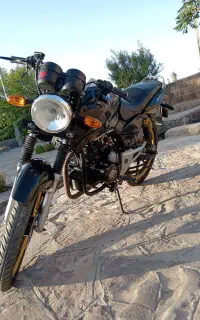 موتور پالس 180