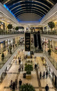 استخدام فروشنده خانم برای بوتیک زنانه
