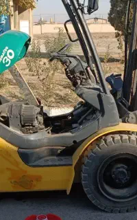 تعمیرات تخصصی لیفتراک و ماشین آلات راهسازی