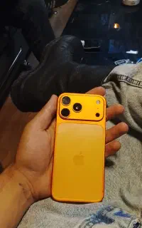 ایفون ۱۷پرومکس نارنجی