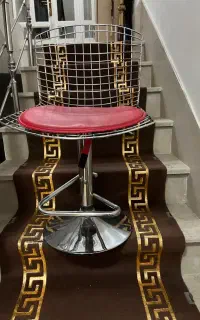 صندلی فلزی گردان