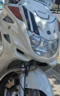 اسکوتر یاماها ۲۵۰ یه دونه