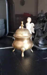 قندان برنجی هندی شیک و وزین