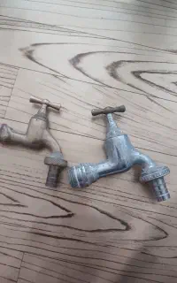 فروش دو عدد شیر آب
