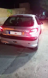 ۲۰۶ مدل ۸۲