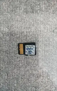حافظه ۱۶ گیگابایتی  Apacer