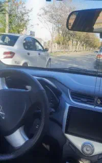 ام وی ام ۳۱۵ هاچ بک
