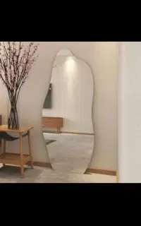 آینه دفرمه و قاب و شیشه