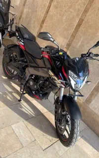 پالس NS200 مدل ۱۴۰۴ درحد صفر