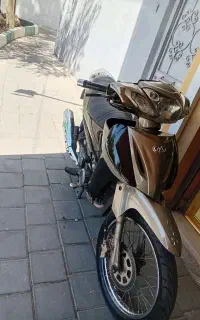 کاوازاکی مدناس ۱۱۰گالکسی مدل ۹۰ موتور ترقه سالم