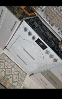 کابینت و گاز و هود و سینک